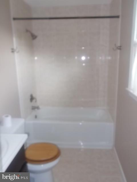 COLONIAL HILLS - Residential