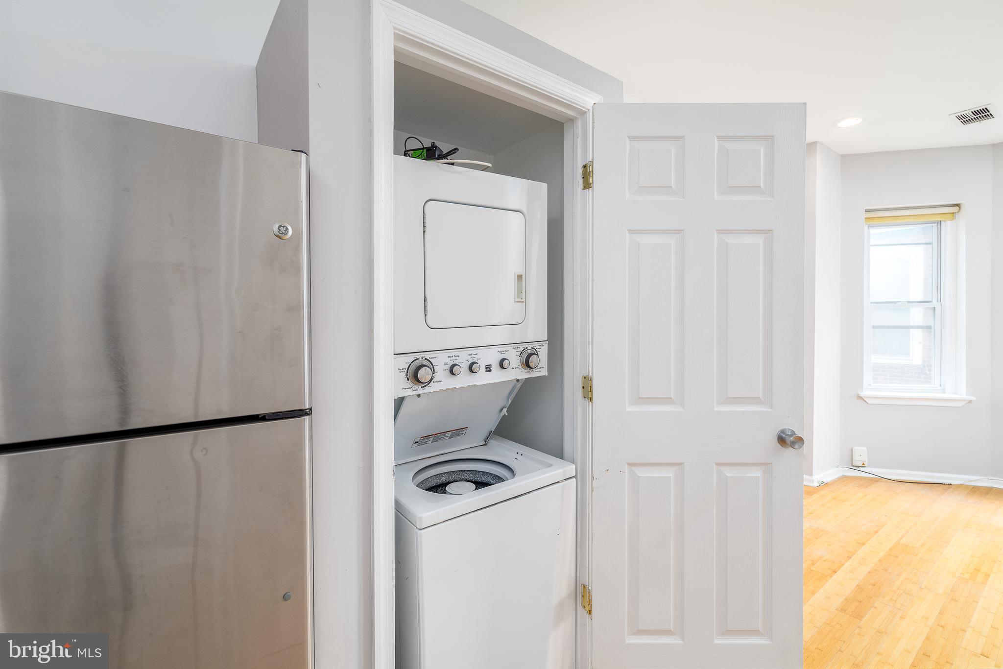 GRADUATE HOSPITAL - Residential Lease