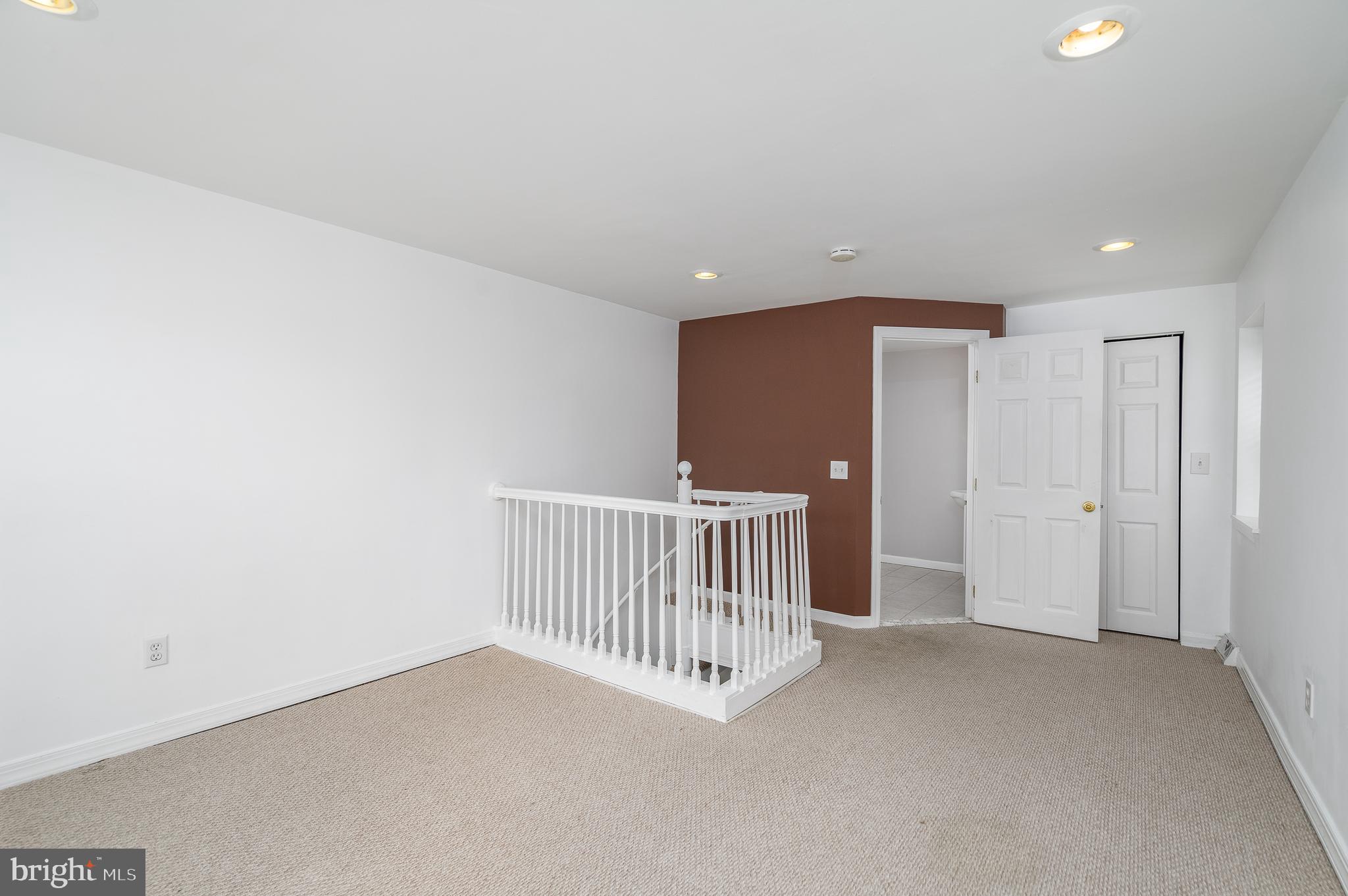 GRADUATE HOSPITAL - Residential Lease