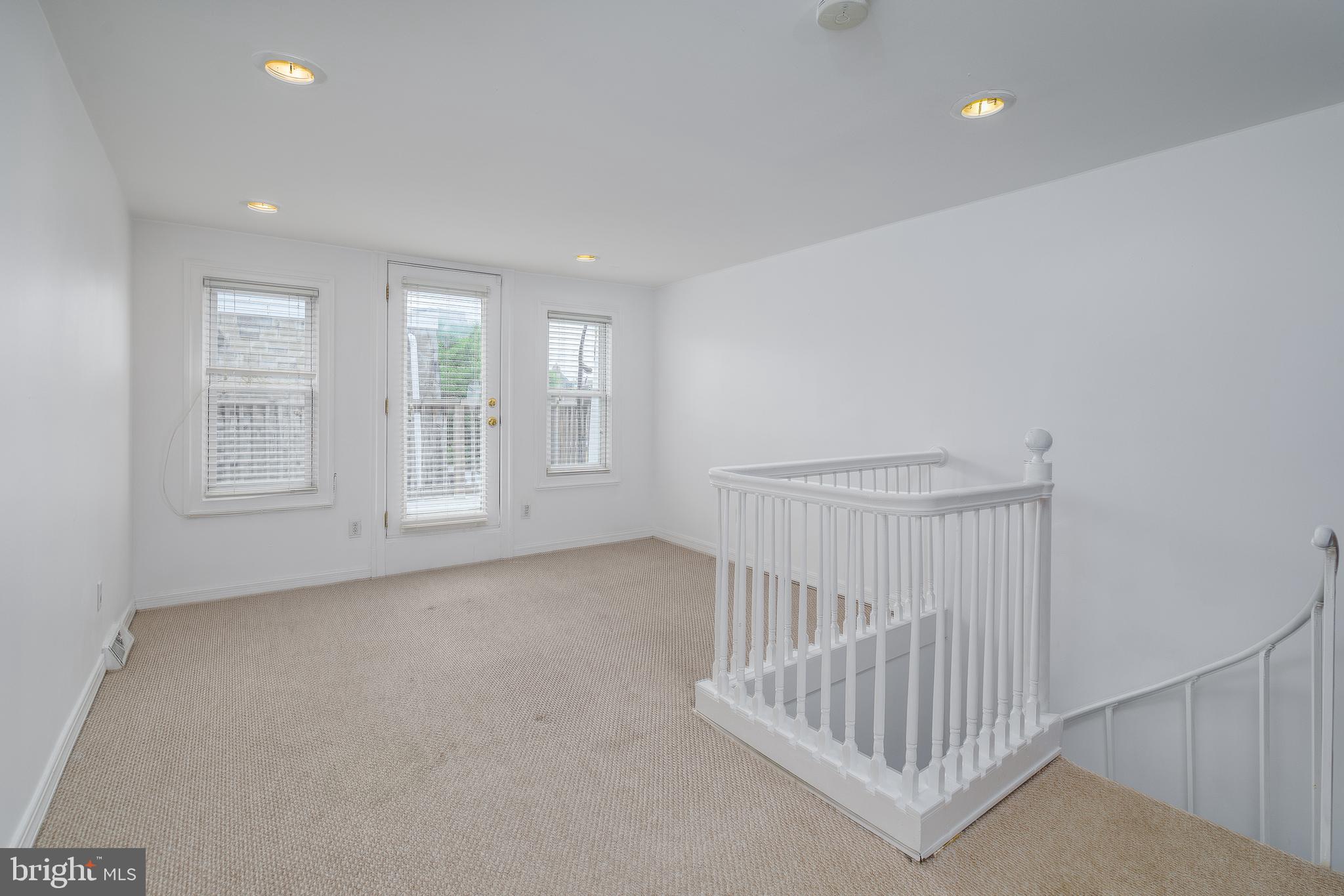 GRADUATE HOSPITAL - Residential Lease