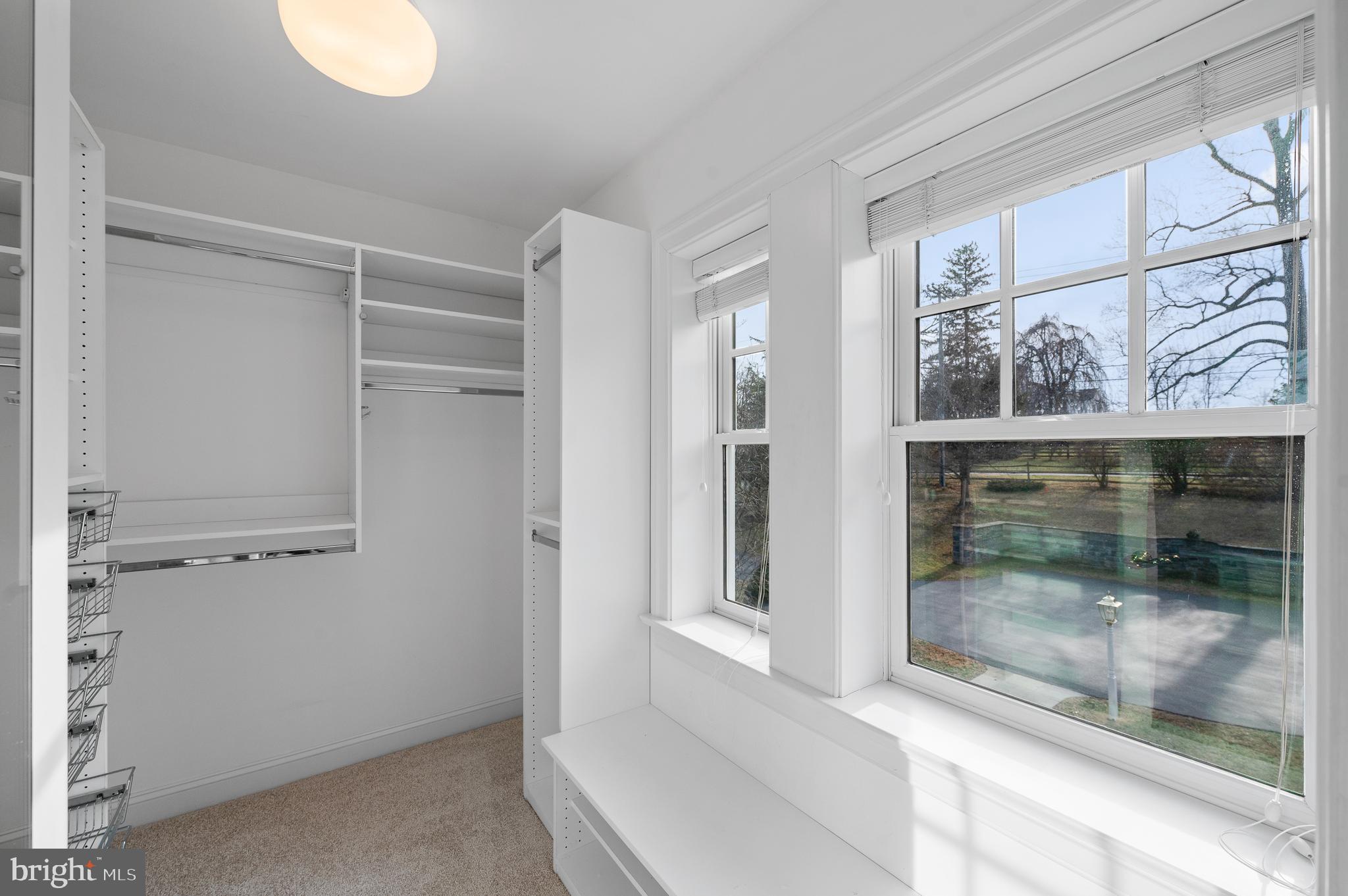 APPLEBROOK - Residential