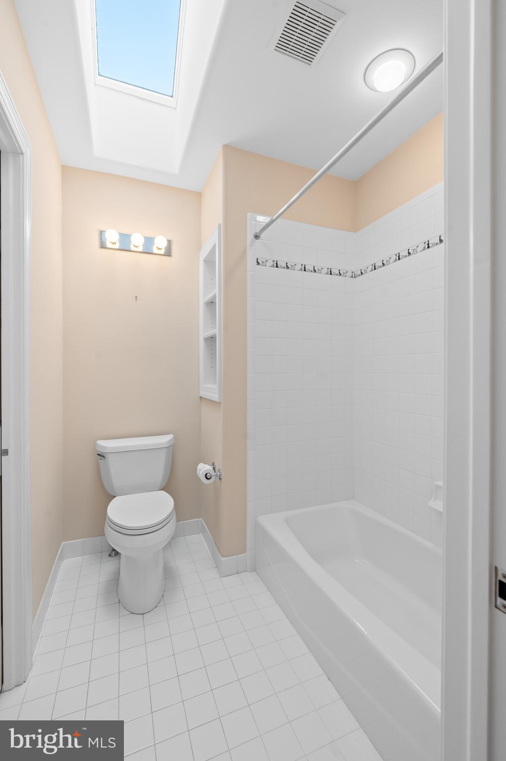 APPLEBROOK - Residential