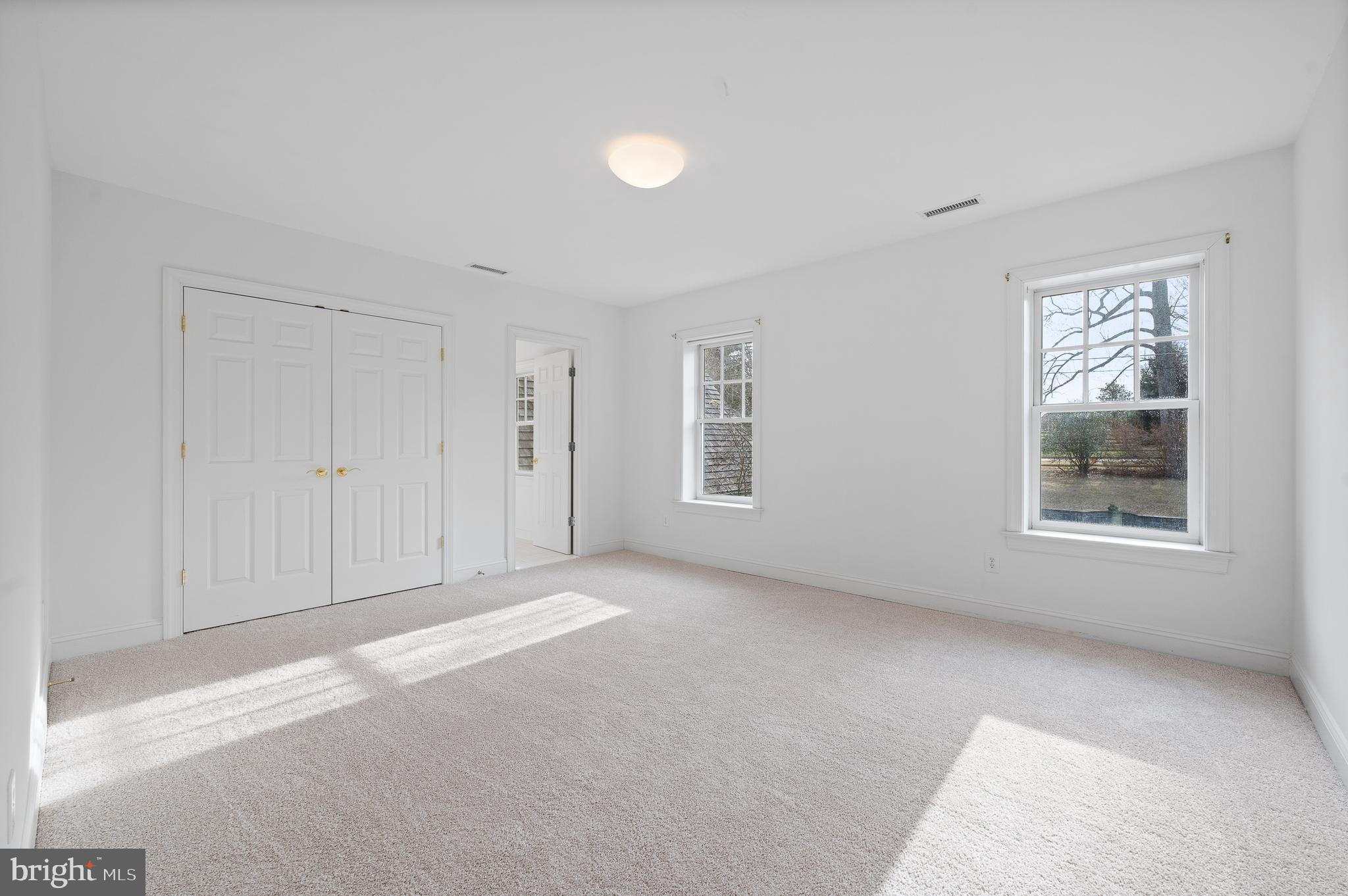 APPLEBROOK - Residential