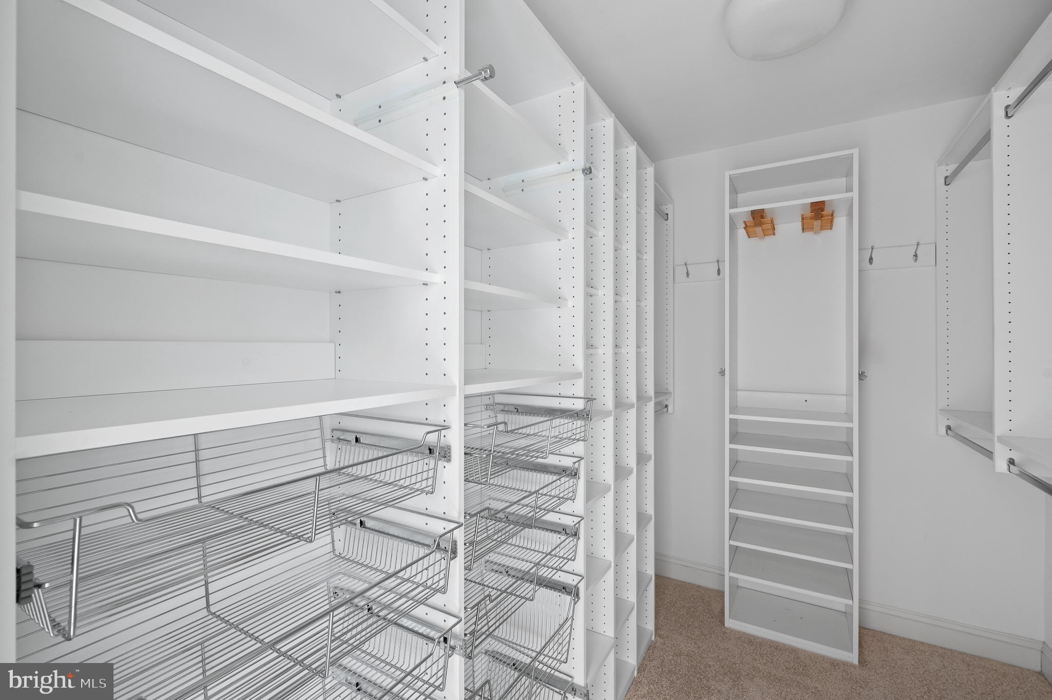 APPLEBROOK - Residential