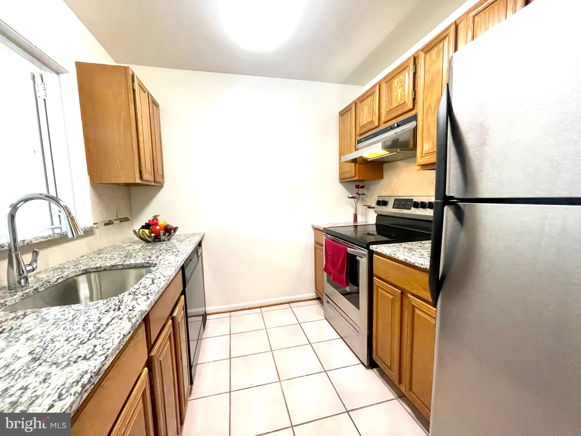 LAKESHORE - Residential