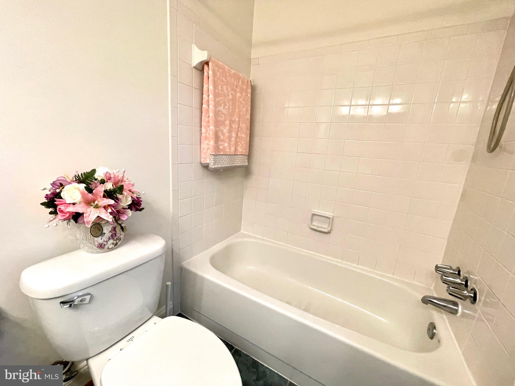 LAKESHORE - Residential