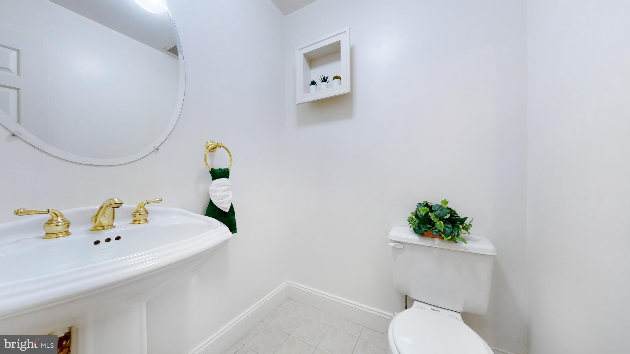 LAKESHORE - Residential