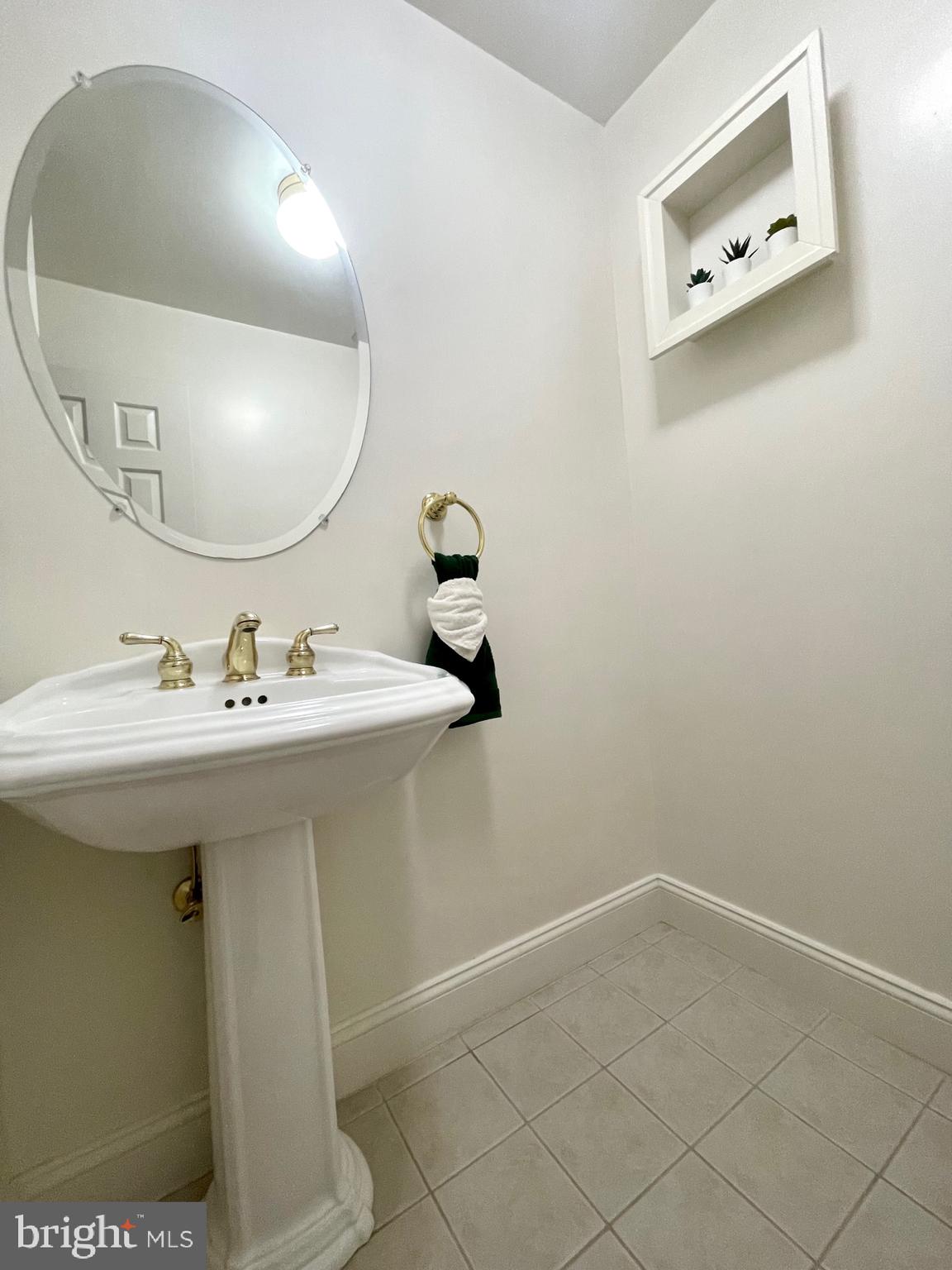 LAKESHORE - Residential