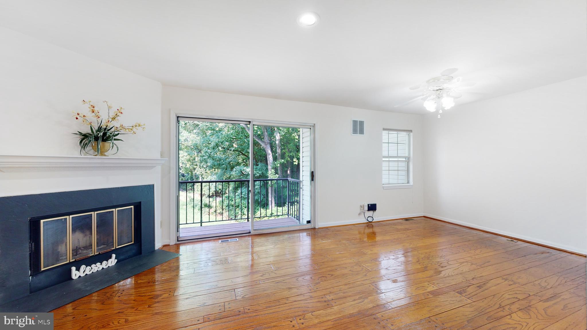 LAKESHORE - Residential