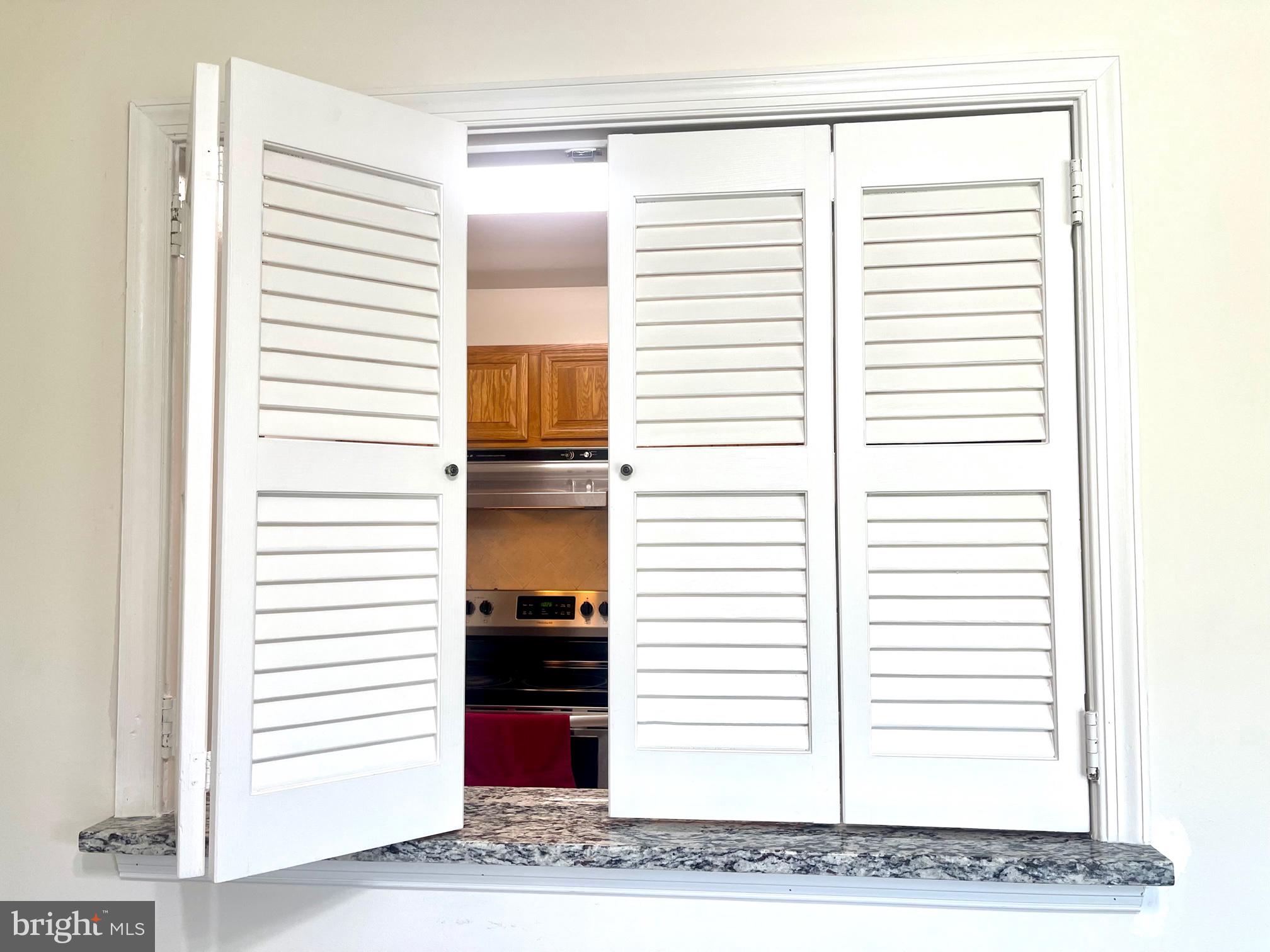 LAKESHORE - Residential