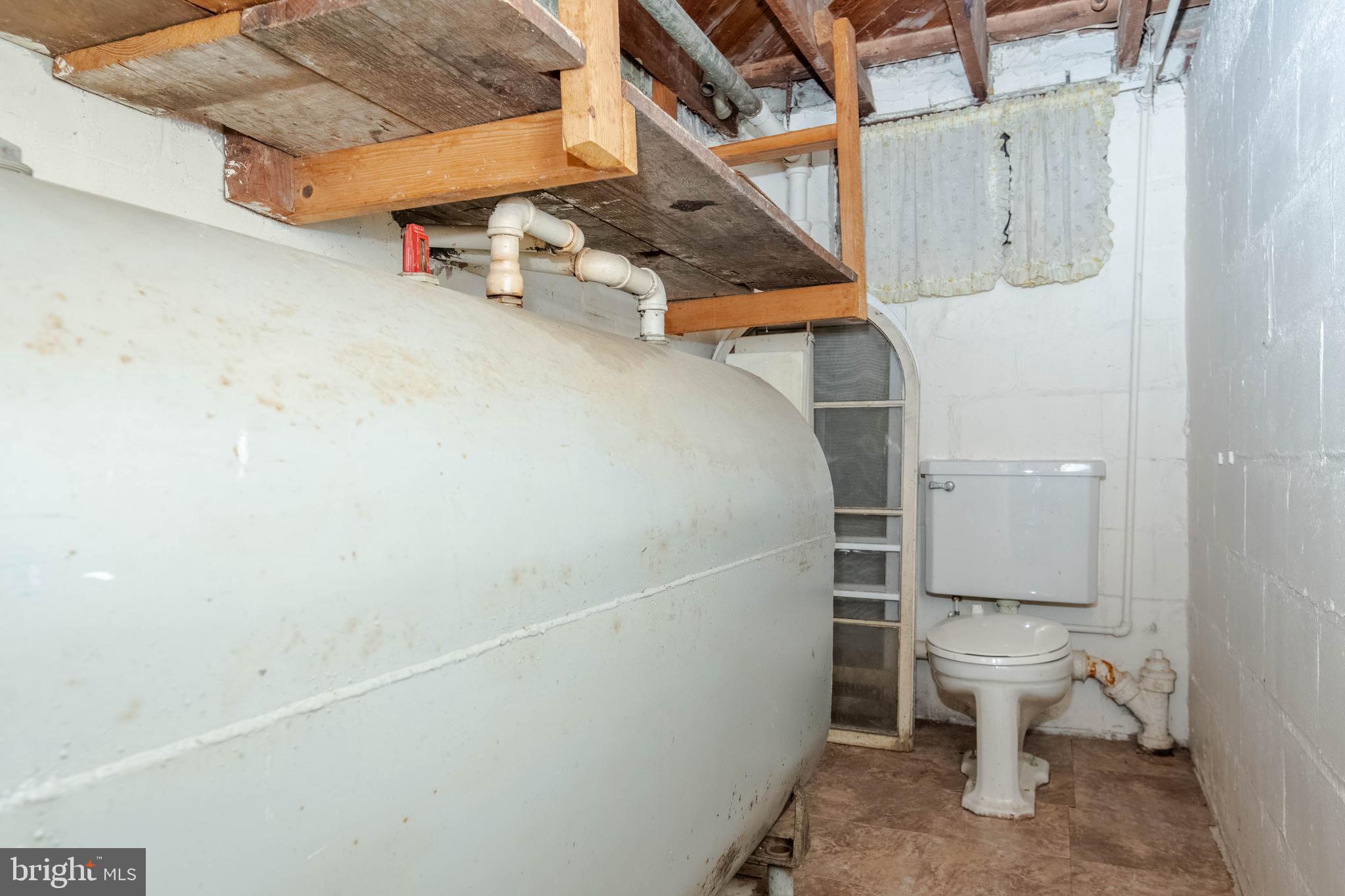 LINWOOD - Residential