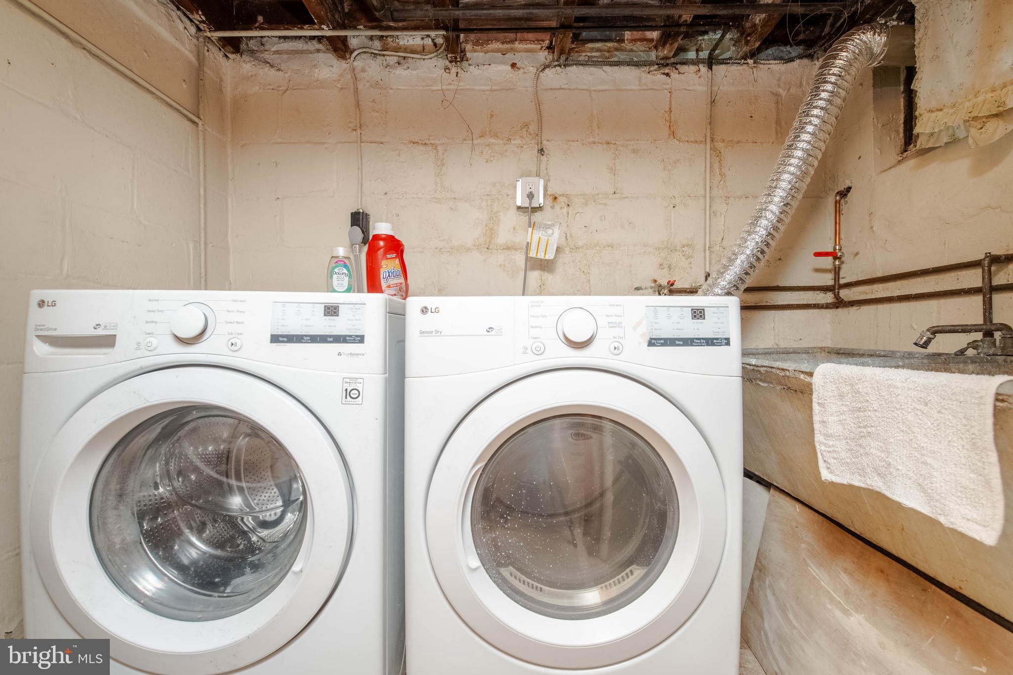 LINWOOD - Residential