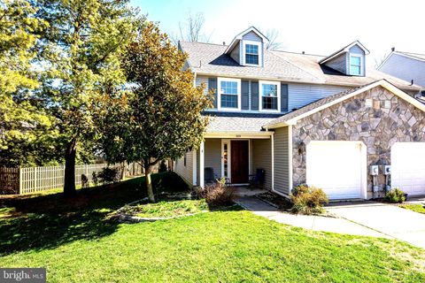 305 HAZELWOOD LANE MARLTON NJ 08053