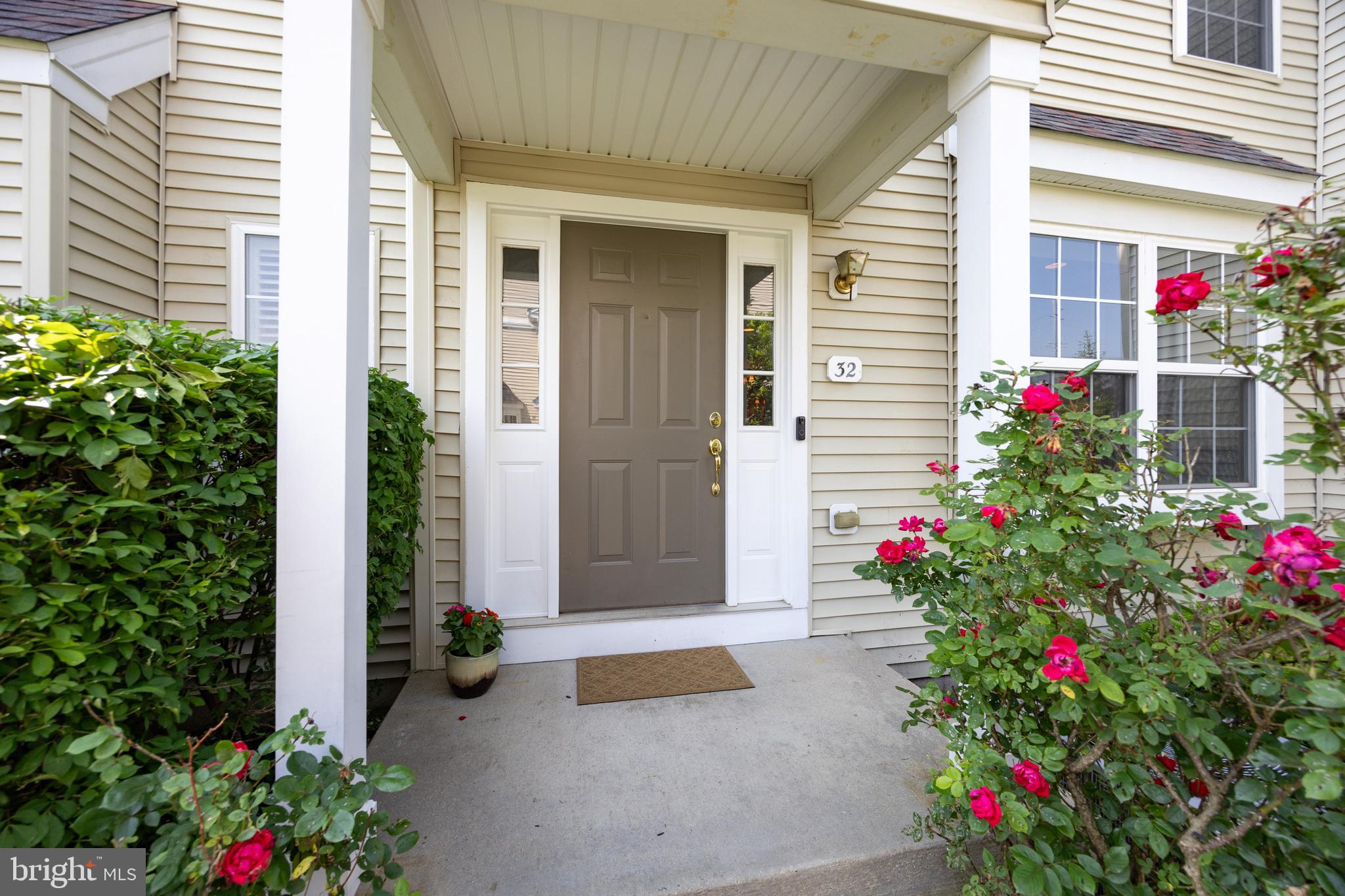 32 GRANITE LANE 8