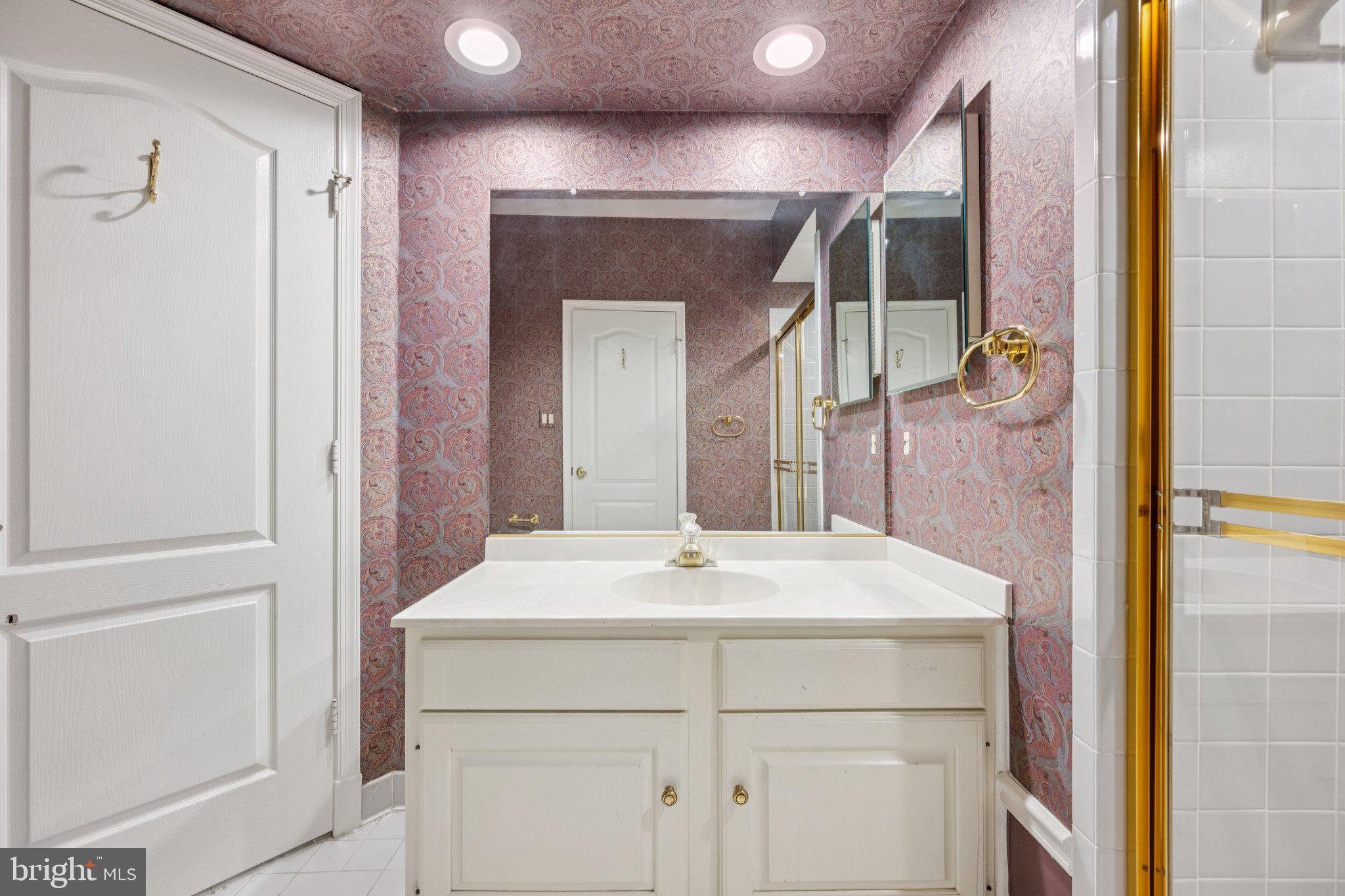 BROOKMONT - Residential