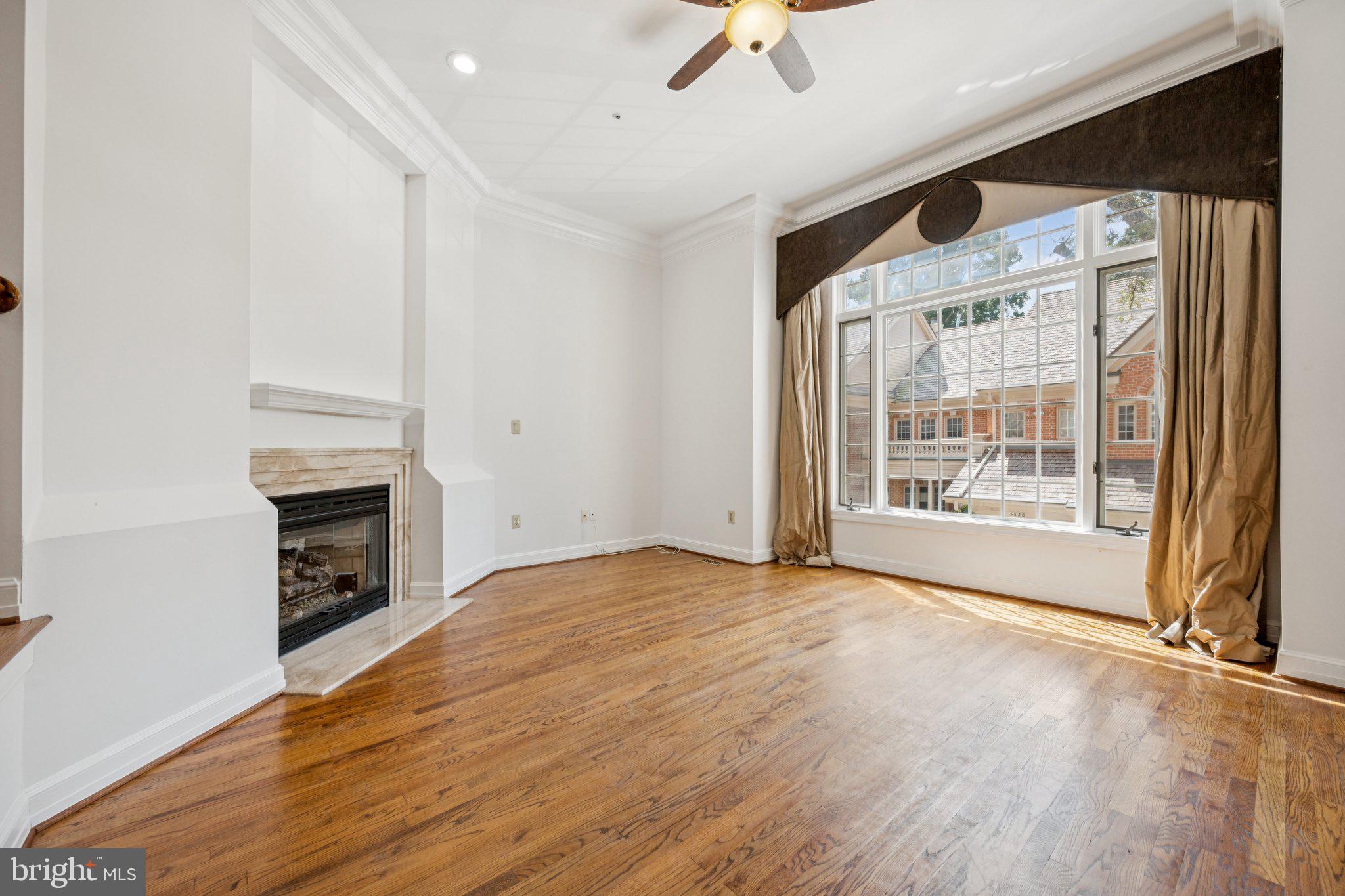 BROOKMONT - Residential