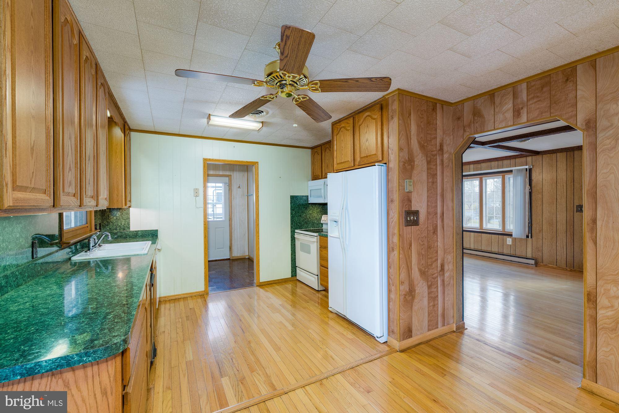 TUSCAWILLA HILLS - Residential