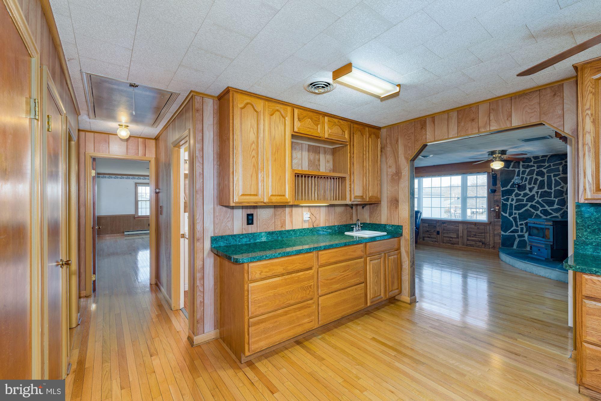 TUSCAWILLA HILLS - Residential