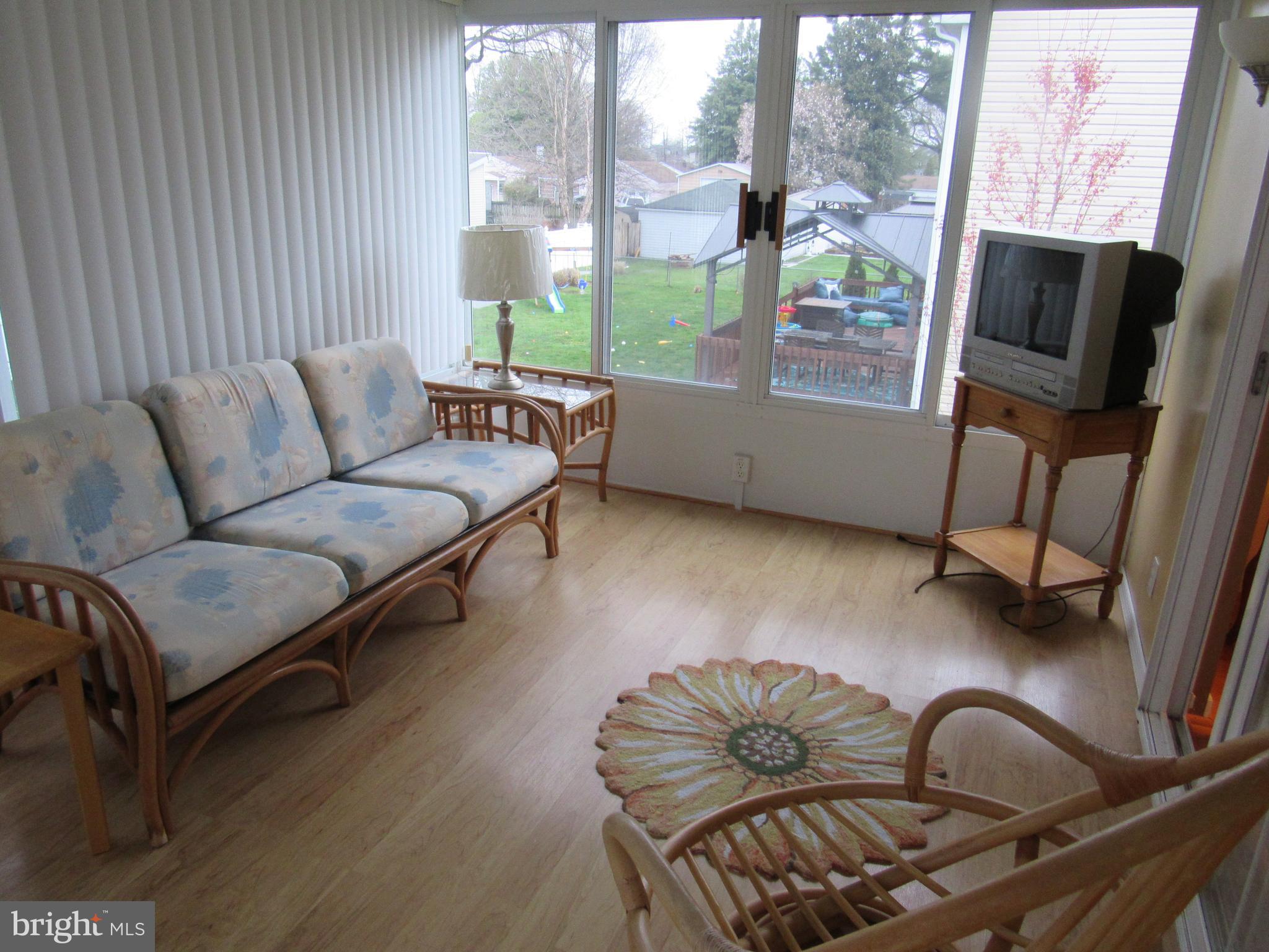 TWIN RIVER BEACH - Residential