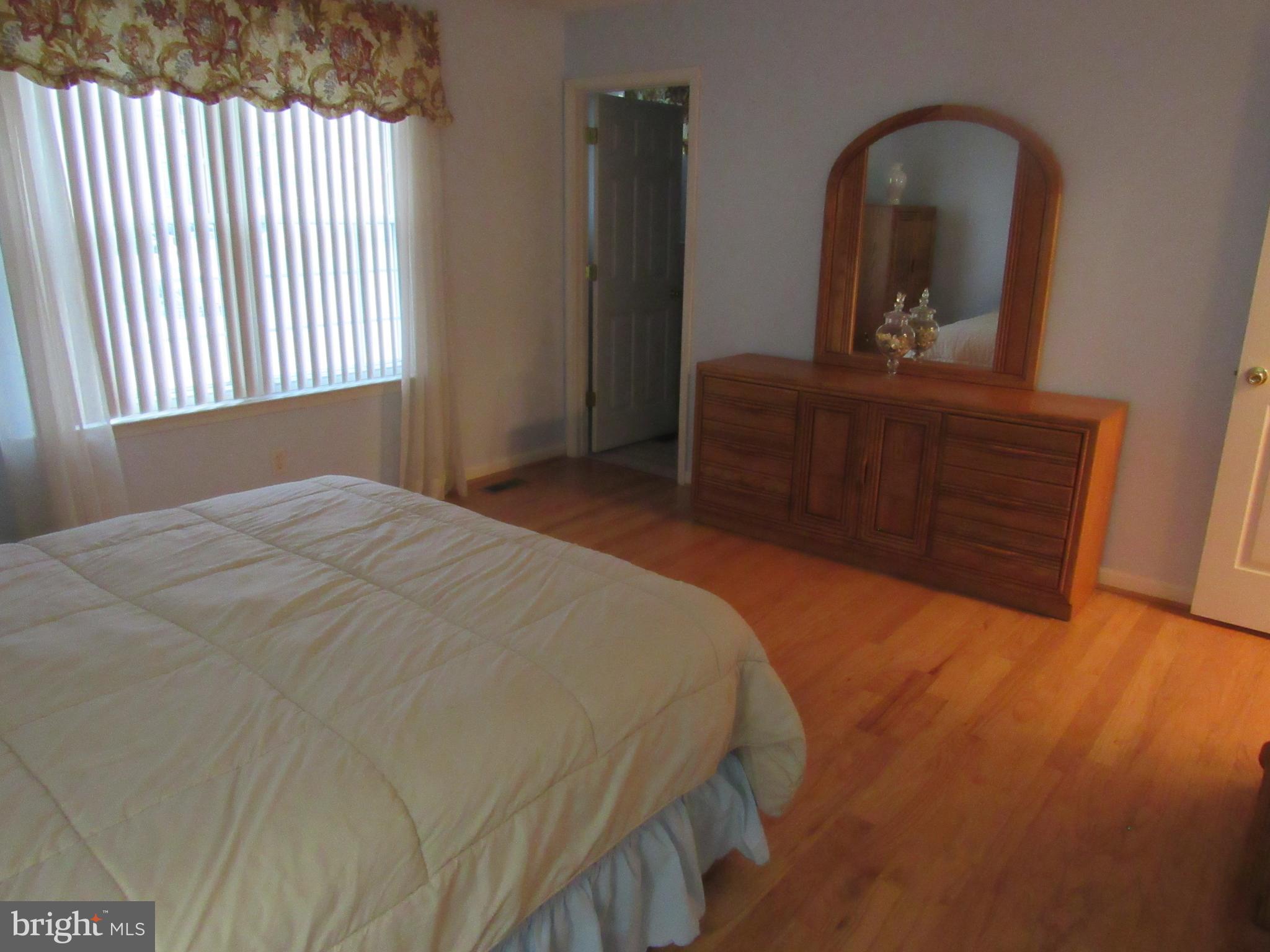 TWIN RIVER BEACH - Residential