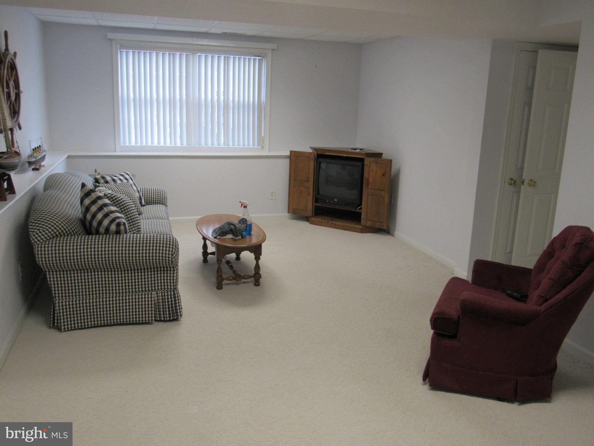 TWIN RIVER BEACH - Residential