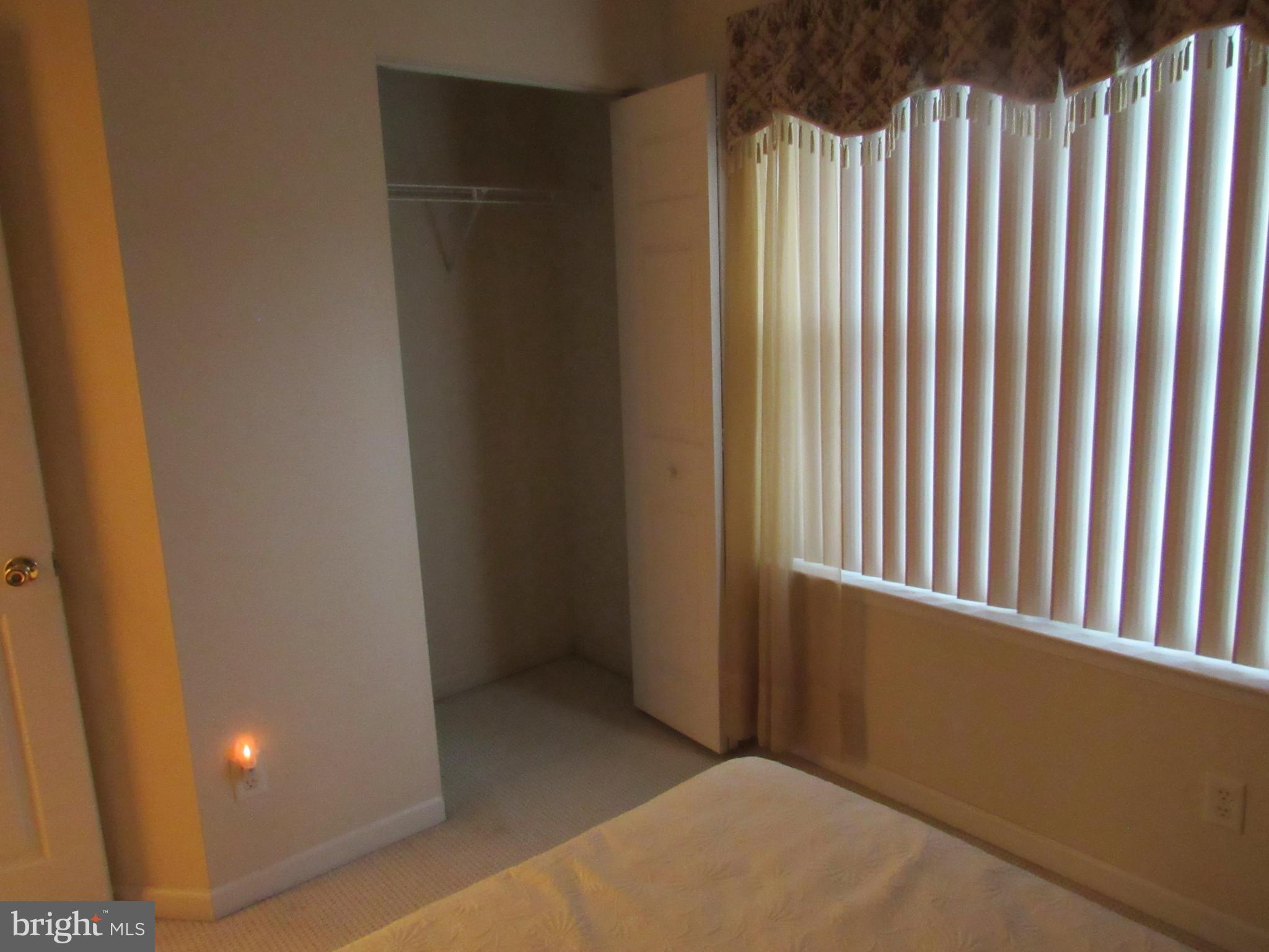 TWIN RIVER BEACH - Residential