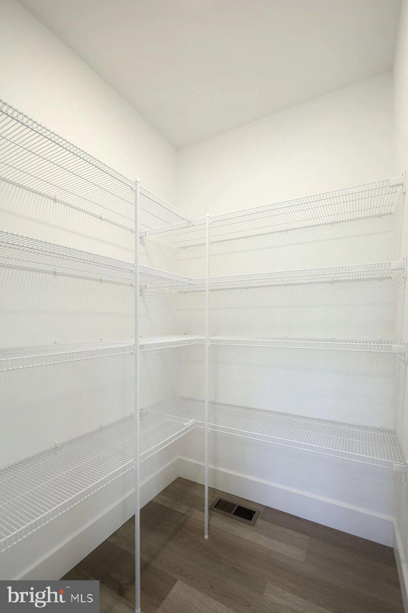 HAMPTON HEIGHTS - Residential