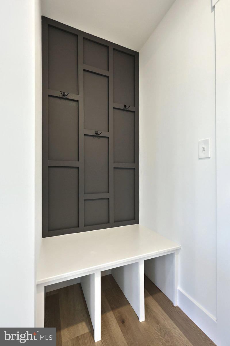 HAMPTON HEIGHTS - Residential