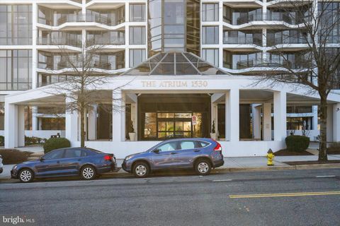 1530 KEY BOULEVARD 728 ARLINGTON VA 22209