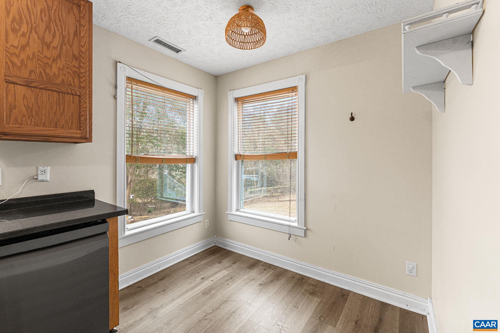 LAKE MONTICELLO - Residential