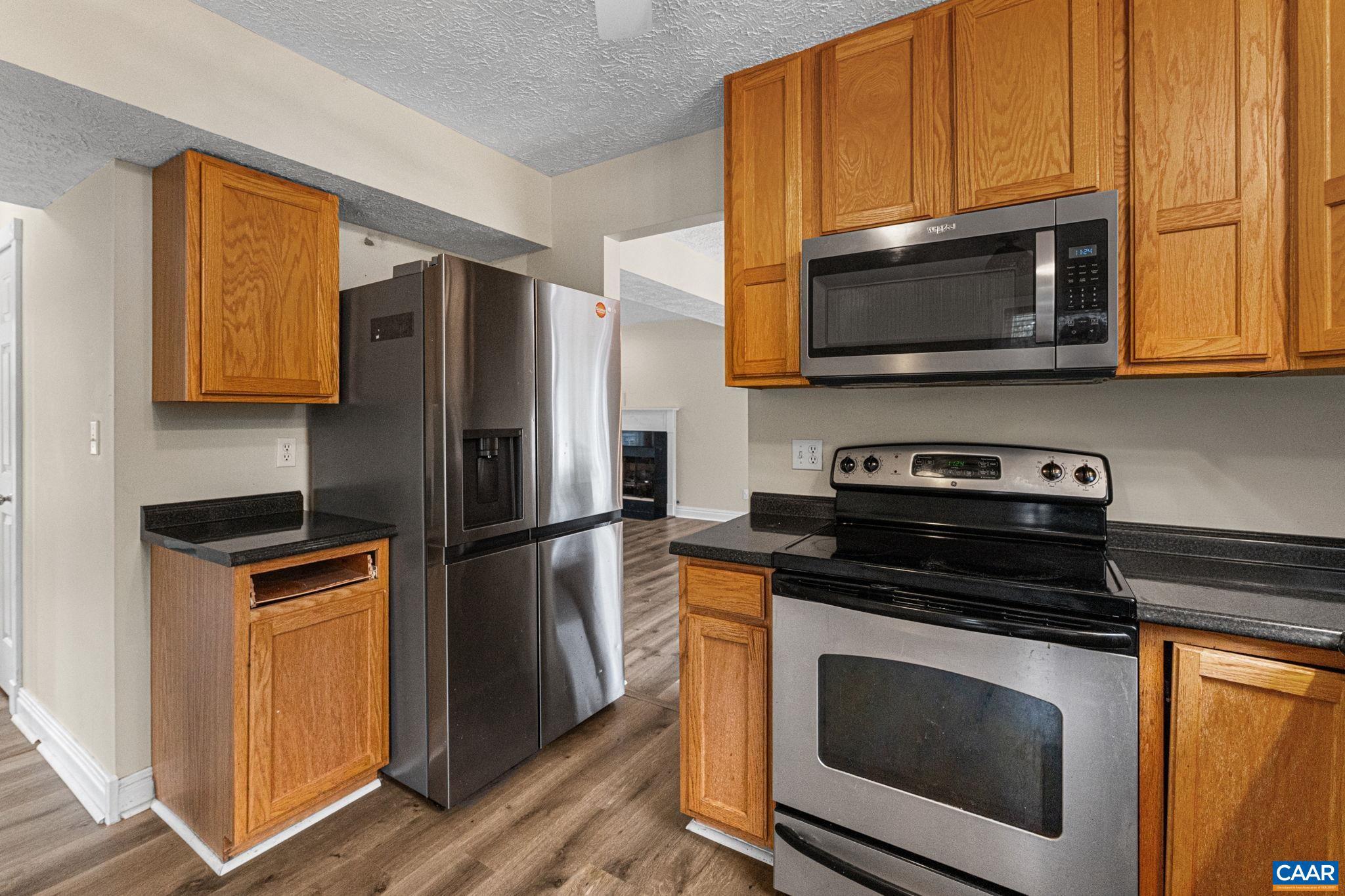 LAKE MONTICELLO - Residential