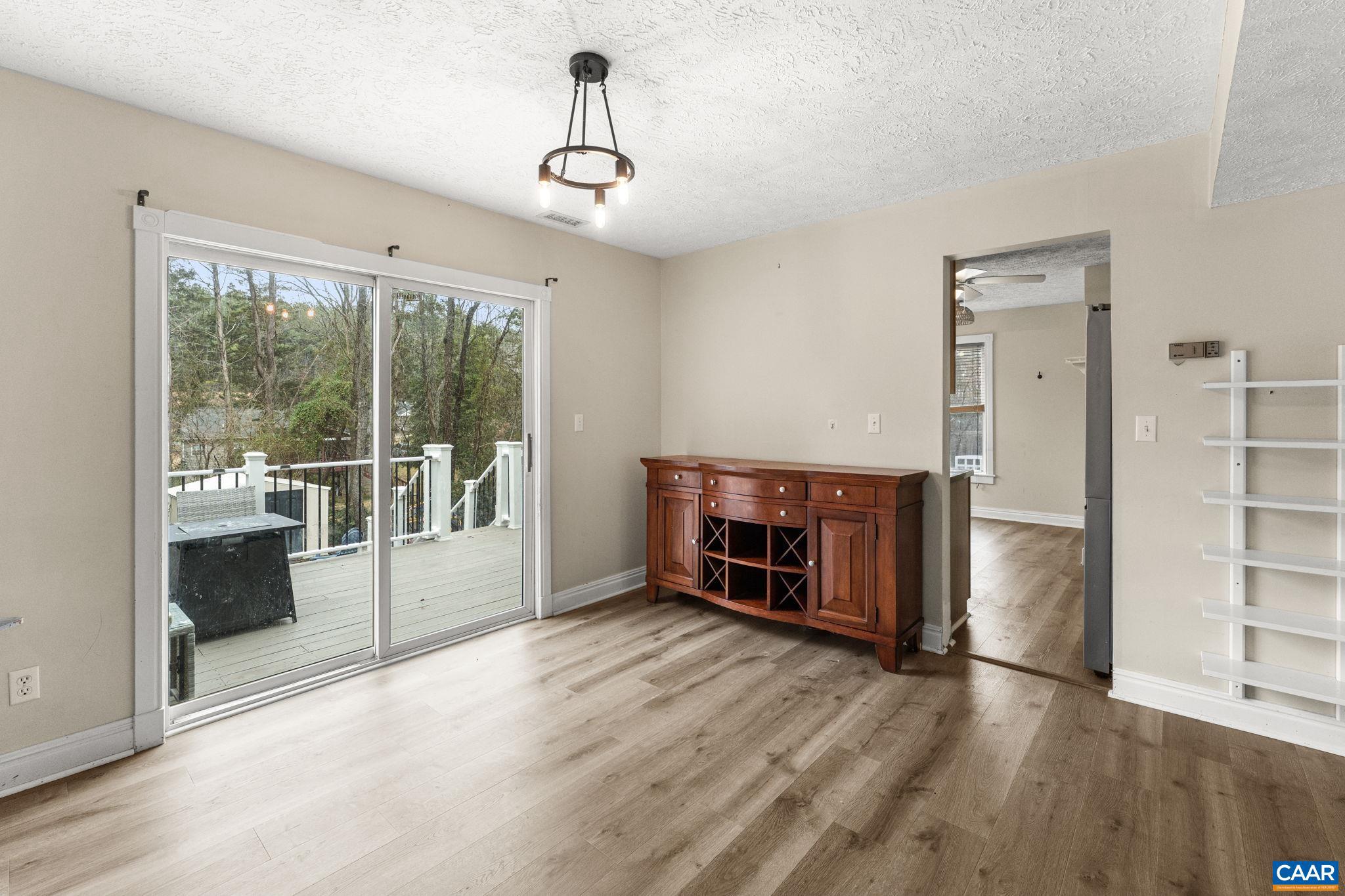 LAKE MONTICELLO - Residential