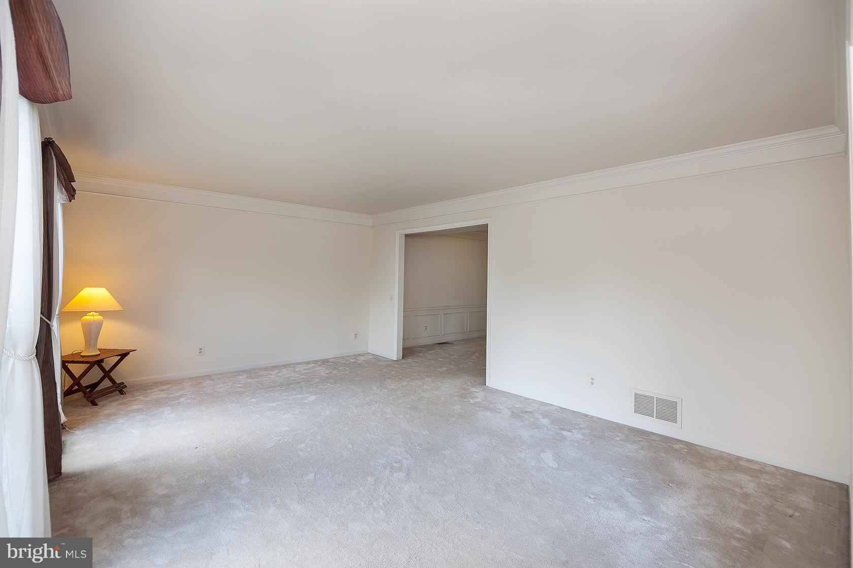 HAMPTON FOREST - Residential