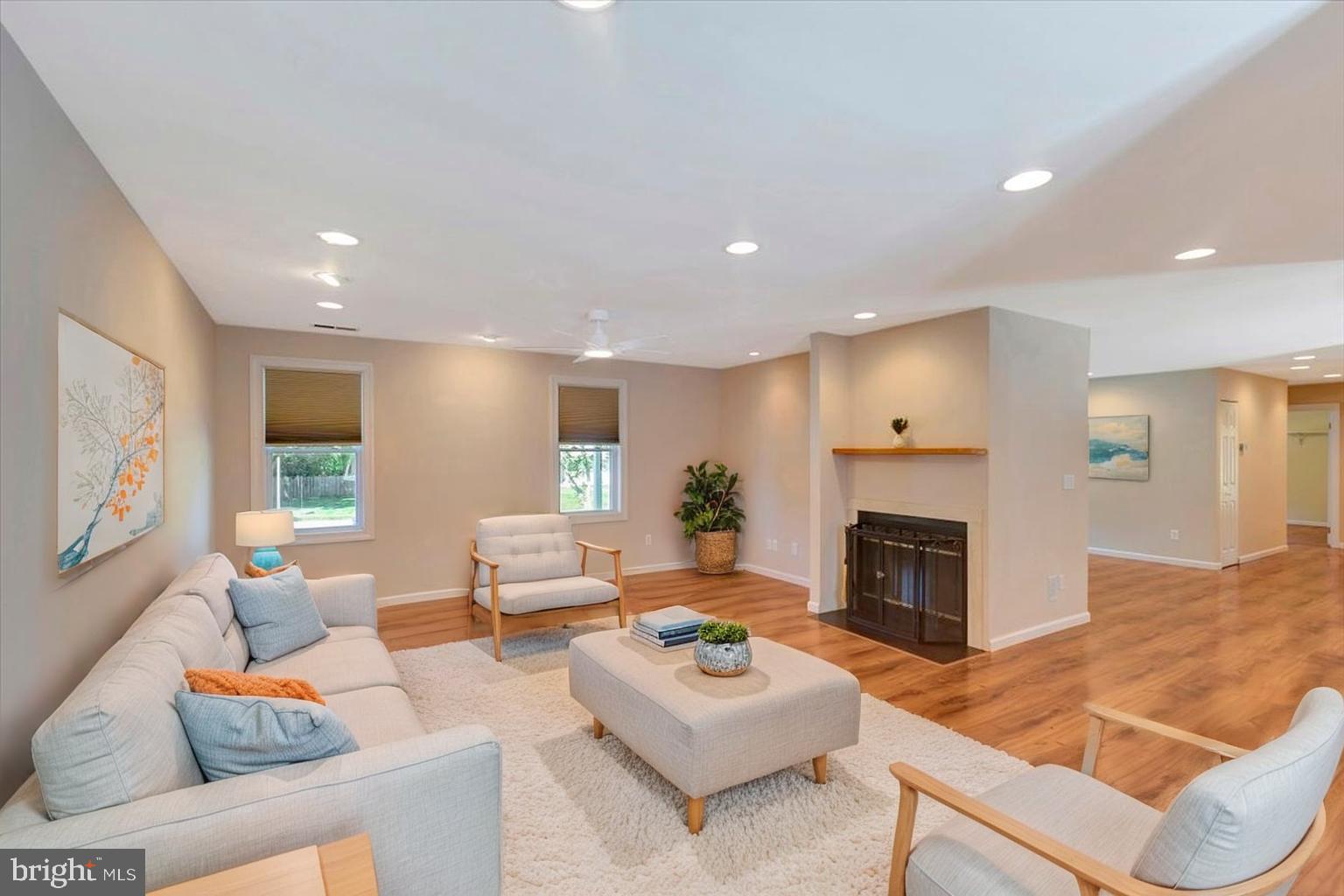 SUNNYBROOK FARMS - Residential