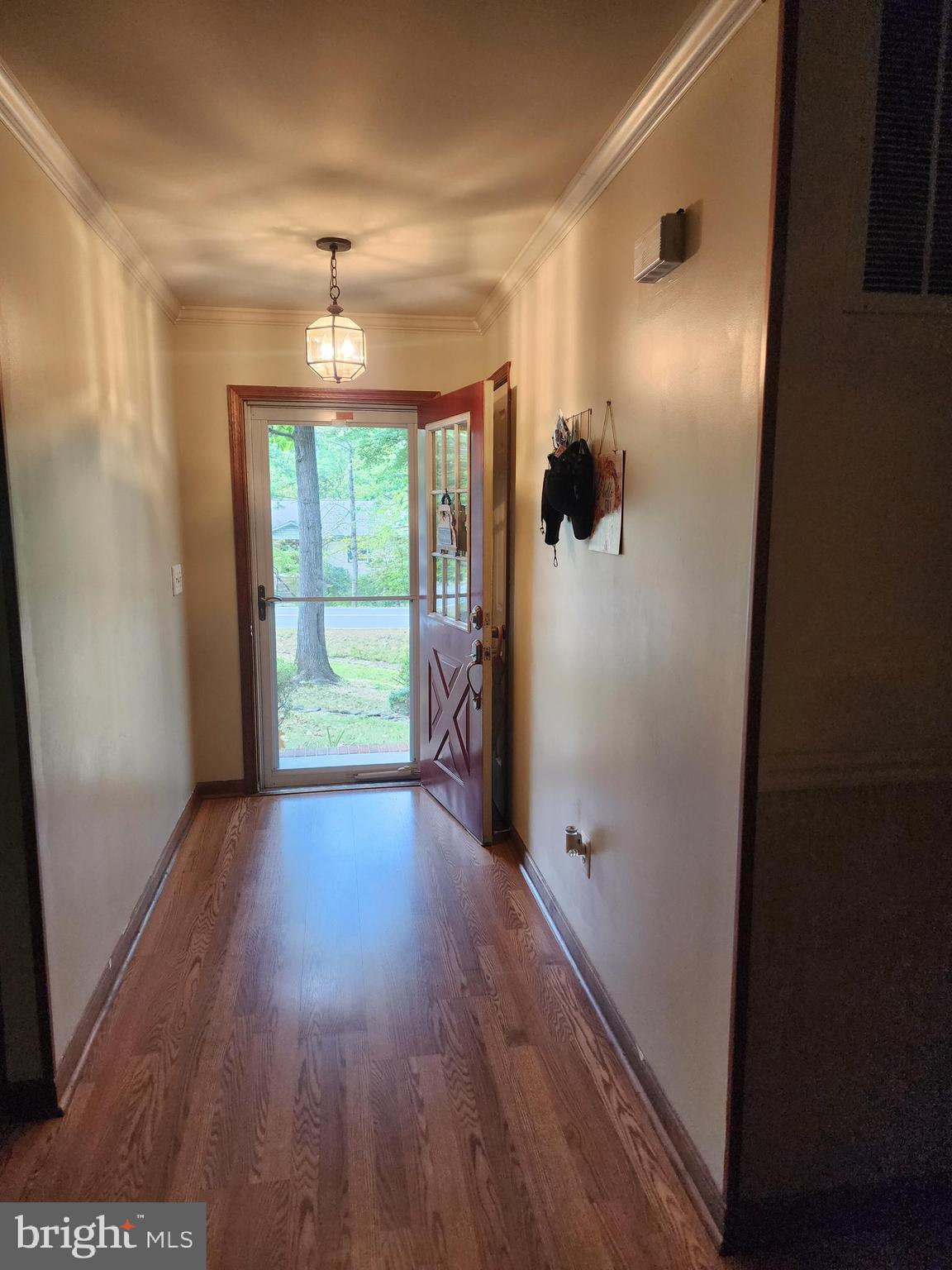 4202 LAKEVIEW PARKWAY