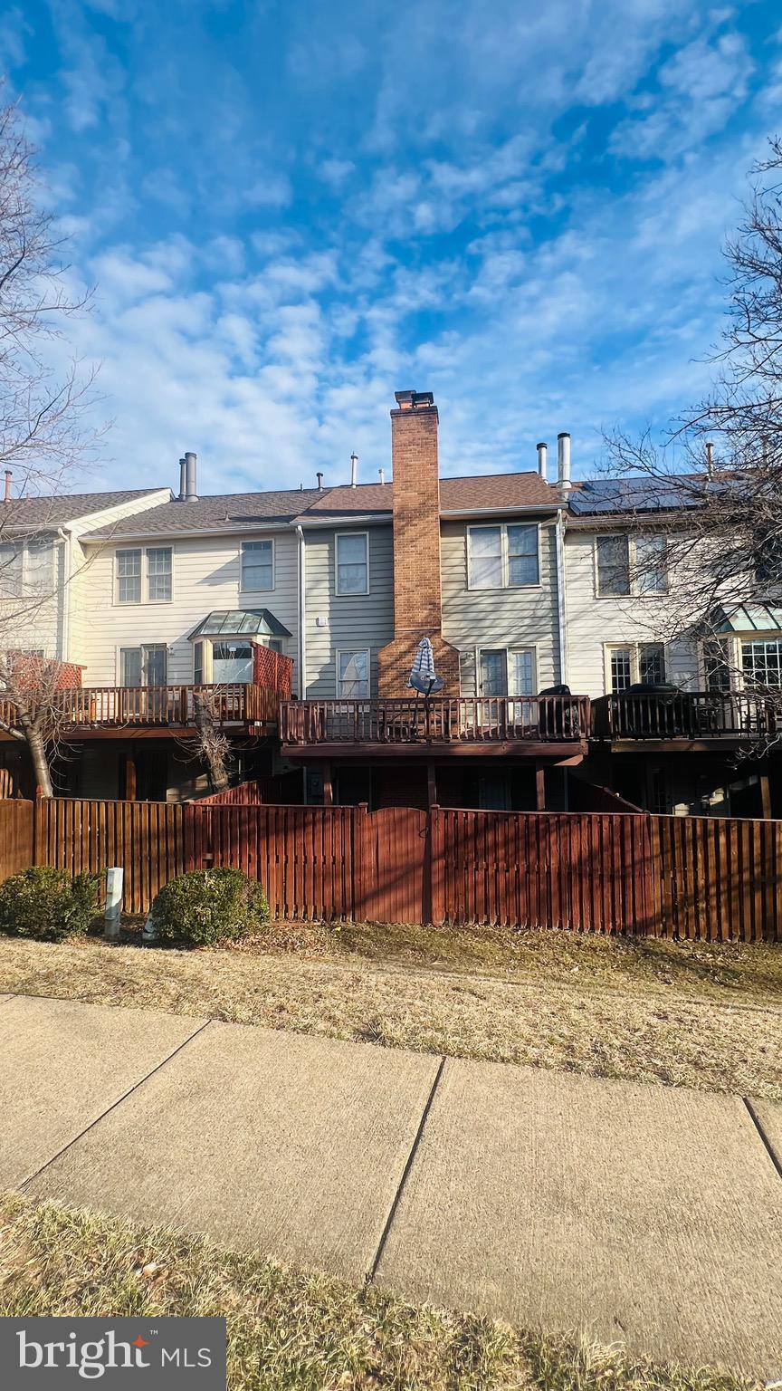 COURTHOUSE STATION - Residential Lease