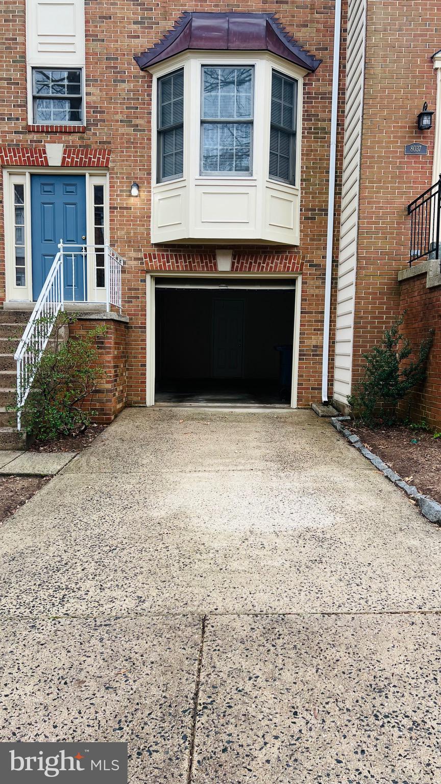 COURTHOUSE STATION - Residential Lease