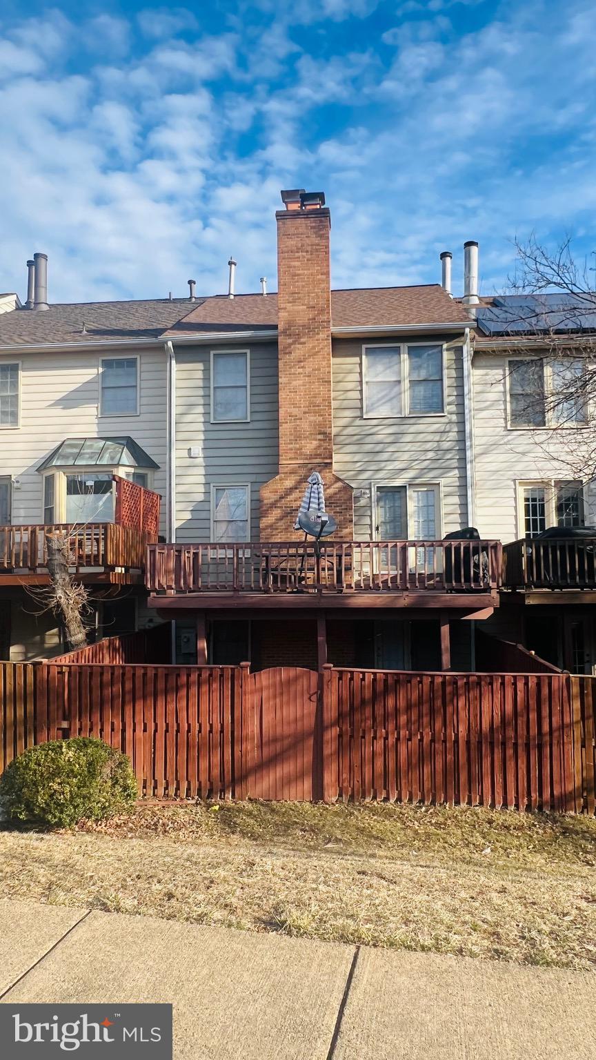 COURTHOUSE STATION - Residential Lease