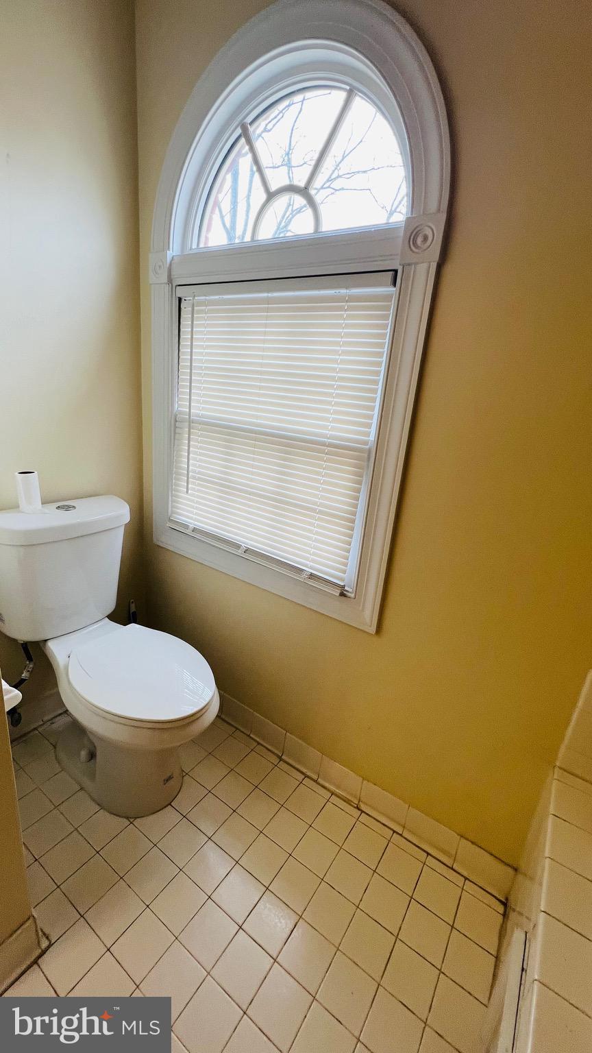 COURTHOUSE STATION - Residential Lease