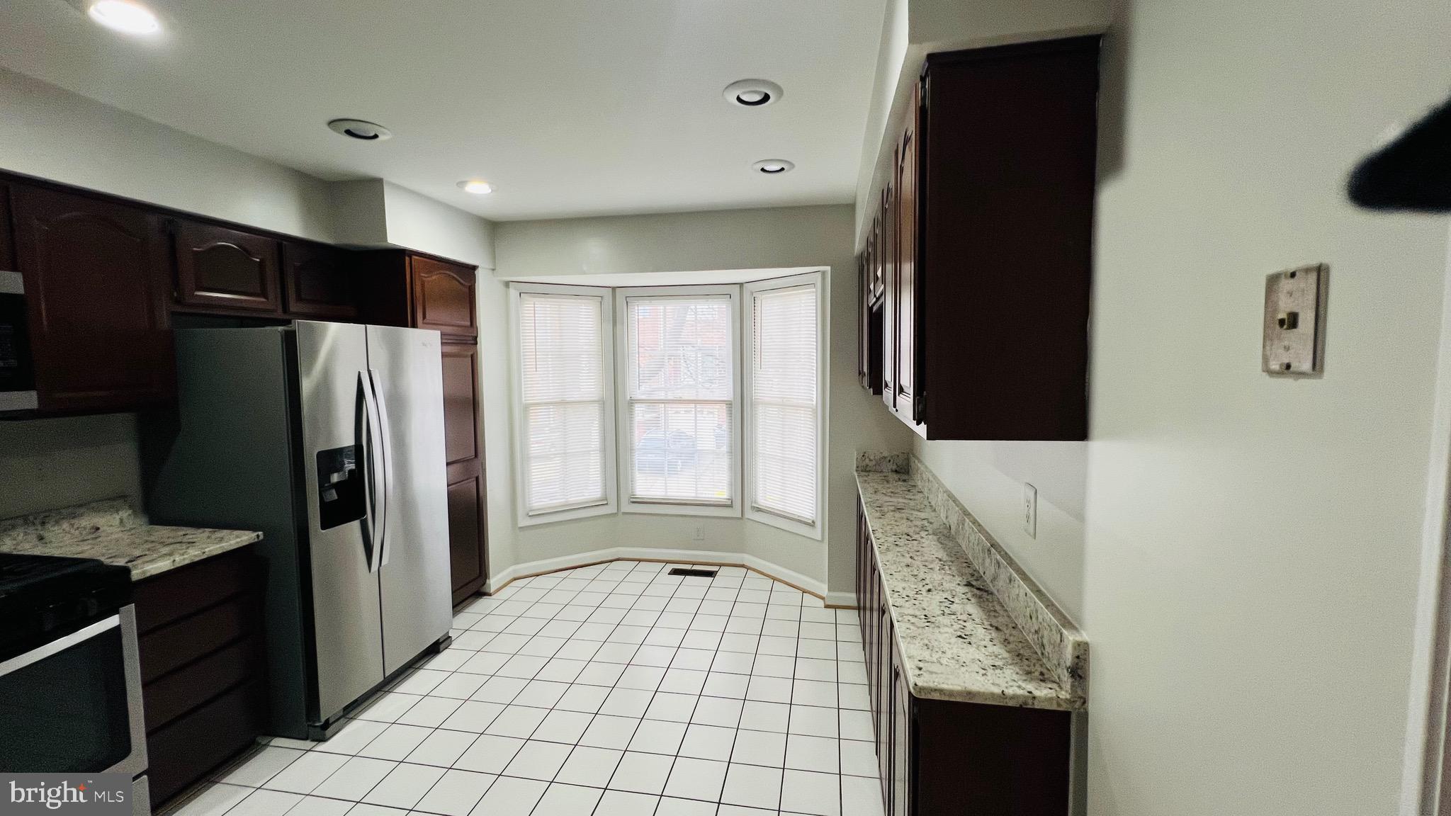 COURTHOUSE STATION - Residential Lease