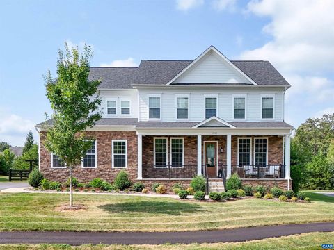 Homes For Sale - 2483 Ferndown Ln Ln<br/> Albemarle County, KESWICK, VA 22947