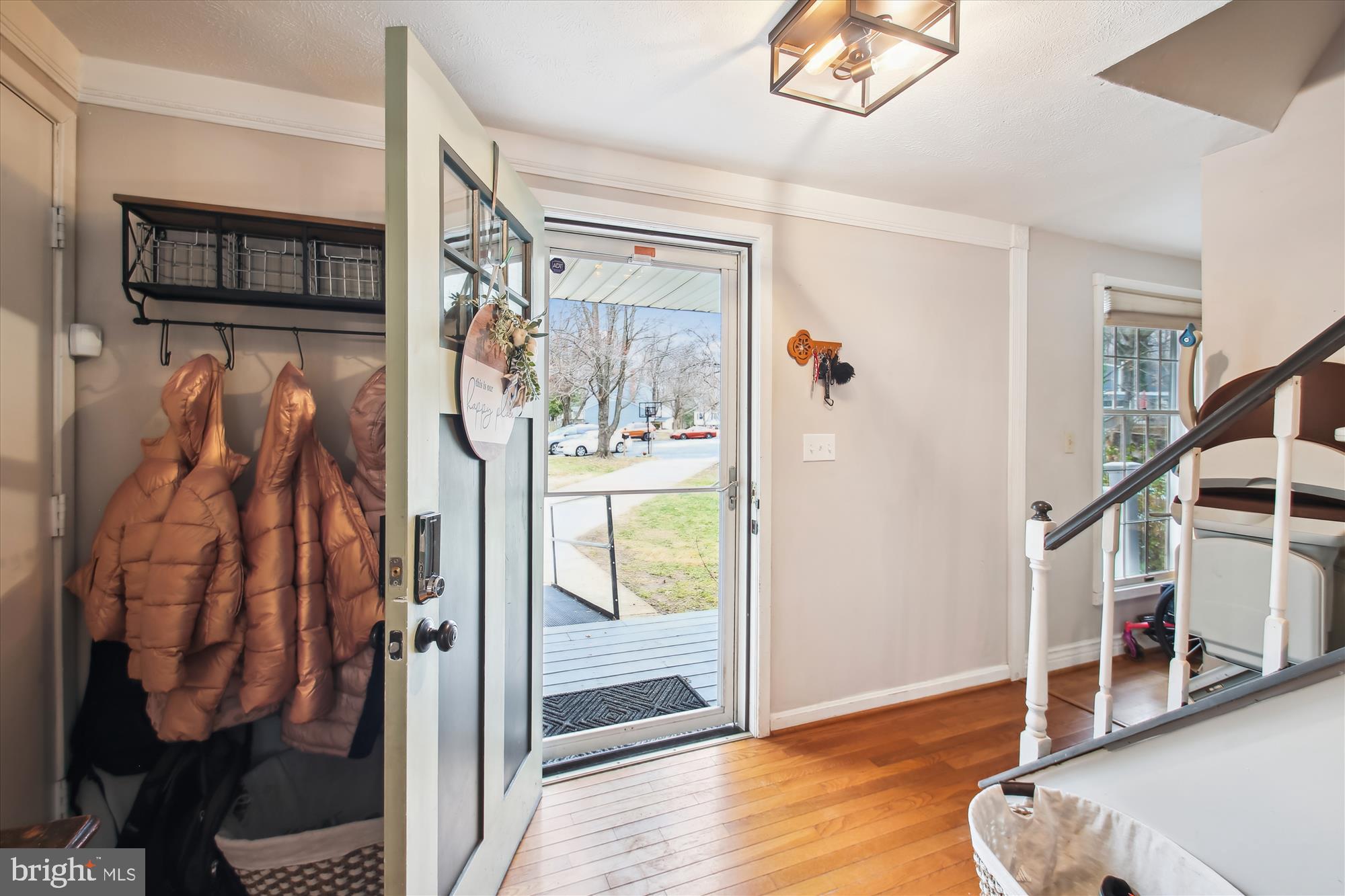 WHISPERING WOODS - Residential