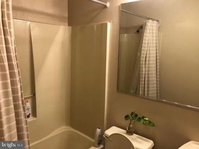 Philadelphia, Pennsylvania 19130, United States, 2 Bedrooms Bedrooms, ,2 BathroomsBathrooms,Residential,Active,253651