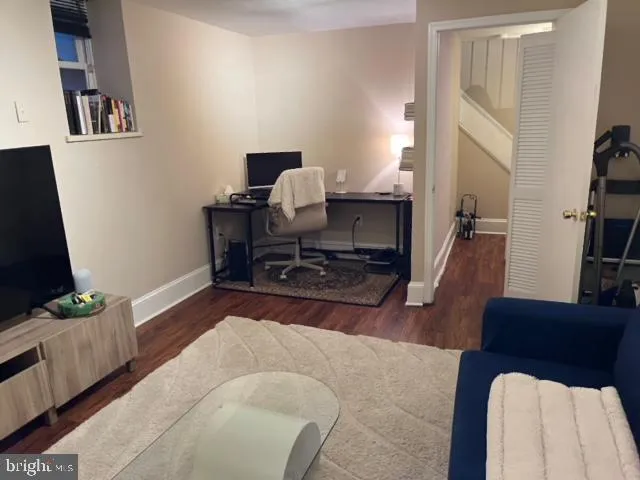 Philadelphia, Pennsylvania 19130, United States, 2 Bedrooms Bedrooms, ,2 BathroomsBathrooms,Residential,Active,253651