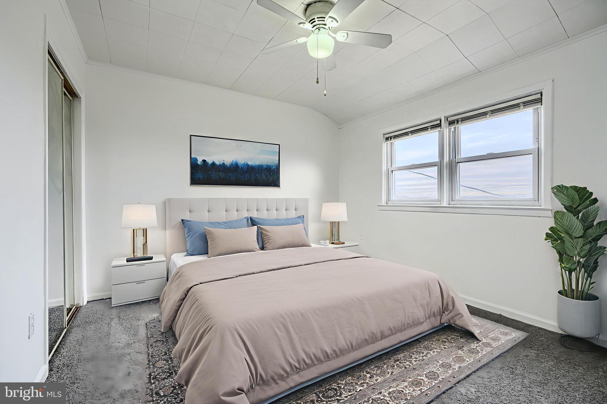 MAPLECREST - Residential