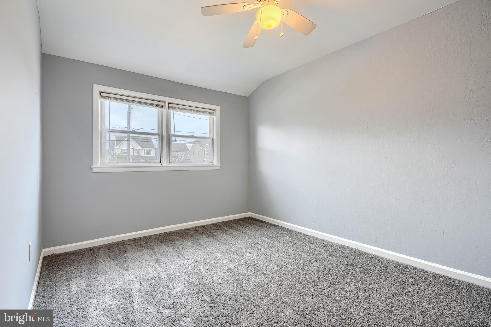 MAPLECREST - Residential