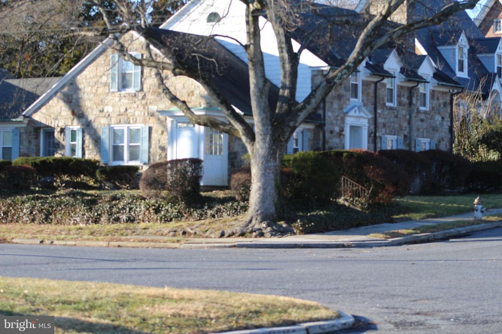 Photo of 100 Brookline Pz, READING, PA 19607 (MLS # PABK2066708)