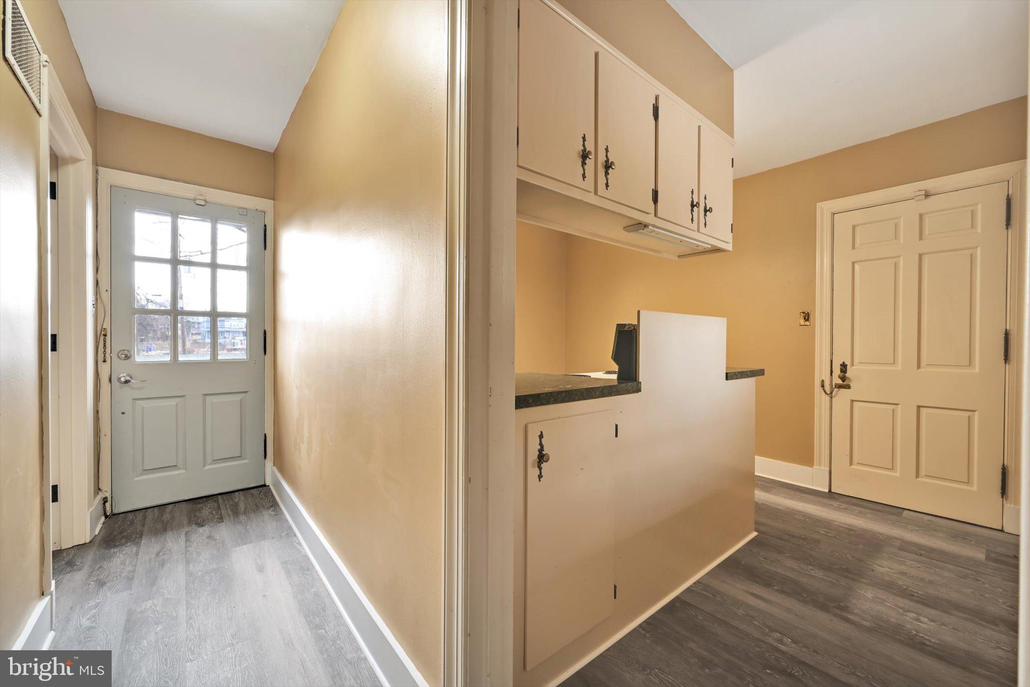 BROOKVIEW - Residential