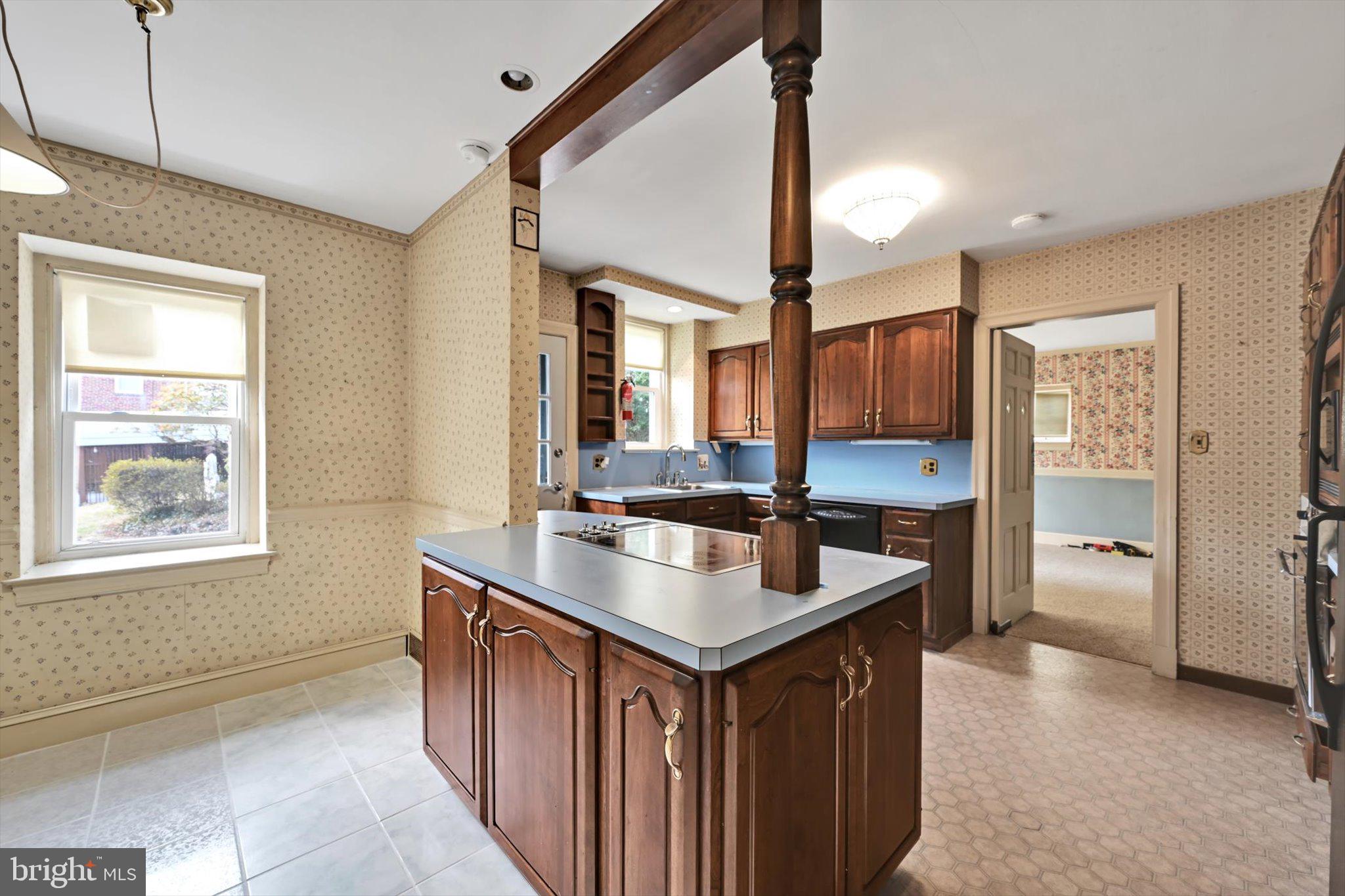 BROOKVIEW - Residential