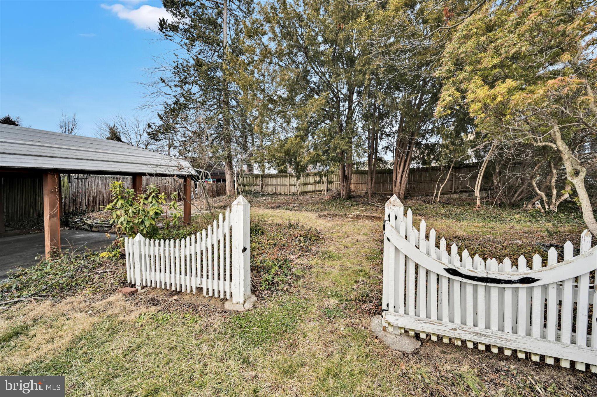 BROOKVIEW - Residential